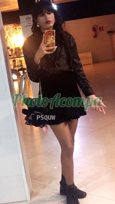 Travesti acompanhante em Guarujá com beijo na boca (6) — Vampira