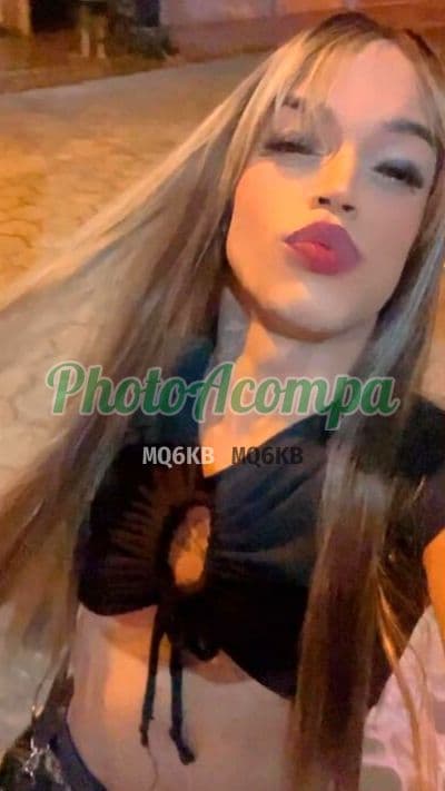 Travesti acompanhante foto sem retoque em Praia Grande, foto 5 de Viick