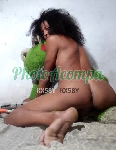 Foto 6: Travesti acompanhante em Itanhaém — beijo na boca, Yasmin