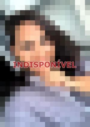 Sensualidade e simpatia é o que não falta para essa morena. — acompanhante em Guarujá
