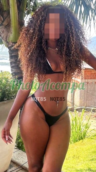 Romena — acompanhante e garota de programa em Salvador