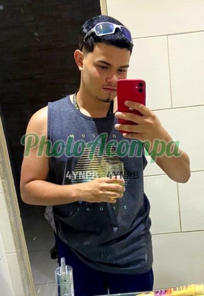 Rafael Silva — acompanhante masculino em Saquarema