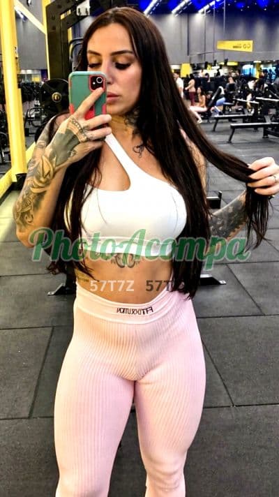 Rafinha de Paula — travesti em Guaratingueta