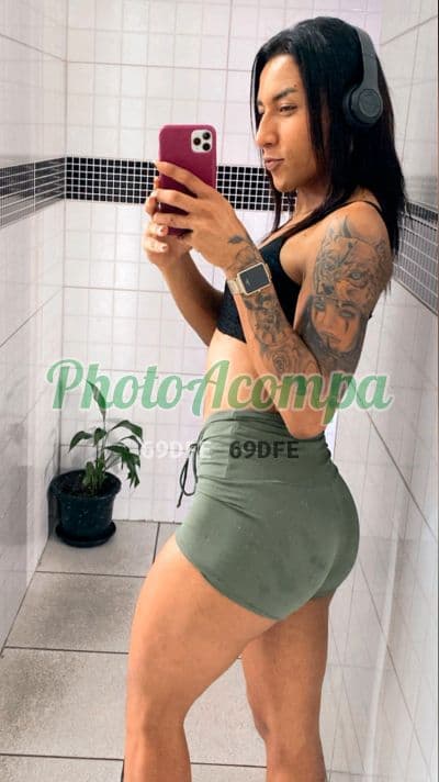 Alessandra — travesti em Mongaguá