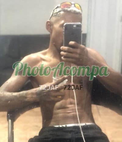 Ery — acompanhante masculino em Duque de Caxias