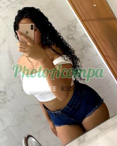 Karolzinha — acompanhante em Carapicuíba