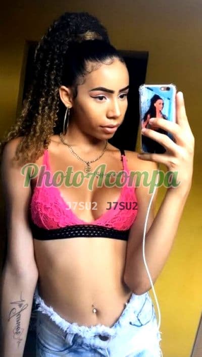 Bianca — travesti e acompanhante trans em Duque de Caxias