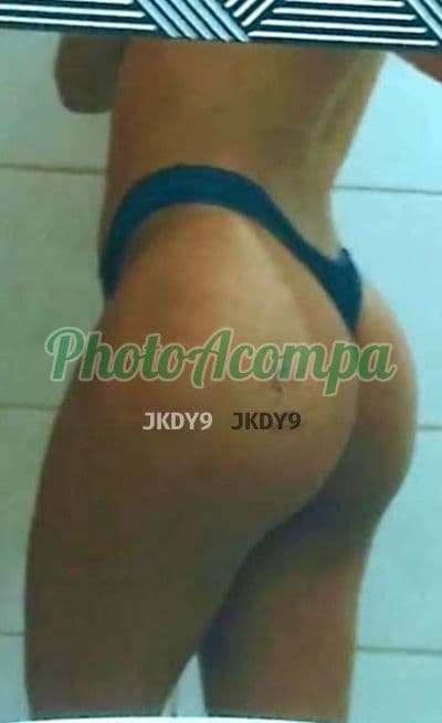 Victória — travesti em Belford Roxo