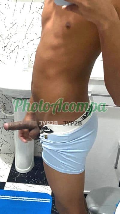 Otávio — acompanhante masculino em Duque de Caxias