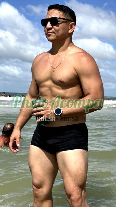 Jean — acompanhante masculino em Blumenau