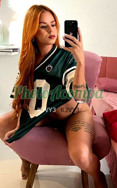 Fernandinha — travesti em São Carlos
