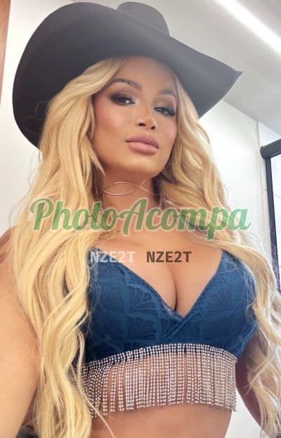Wanessa Costa — travesti em Goiânia