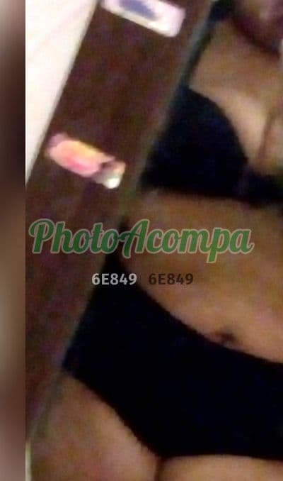 Acompanhante em Manaus — beijo na boca, foto 2 de Acompanhante