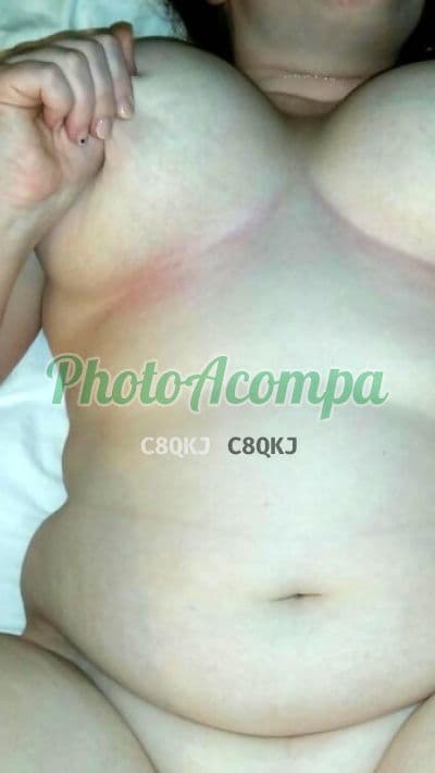 Acompanhante em Ponta Grossa com beijo na boca (2) — Aléxia
