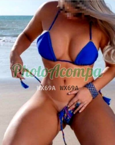 Acompanhante em Salvador com beijo grego (2) — Alice Belmonte