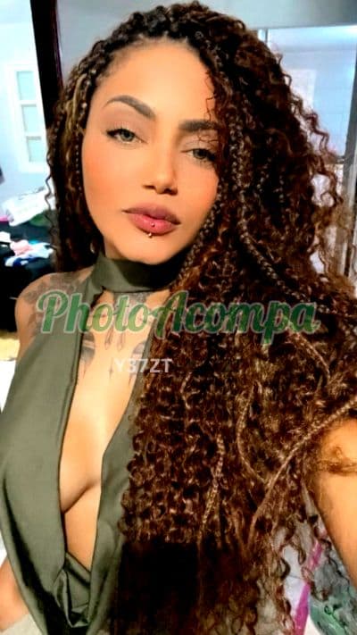 Acompanhante morena em Itanhaém (5) — Amora