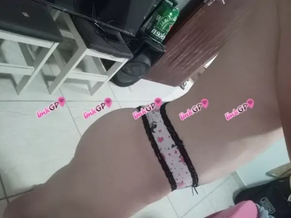Acompanhante em Palhoça com beijo grego (2) — Ana Branquinha