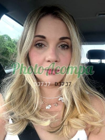 Acompanhante em Rio de Janeiro com beijo grego (6) — Ana Julia