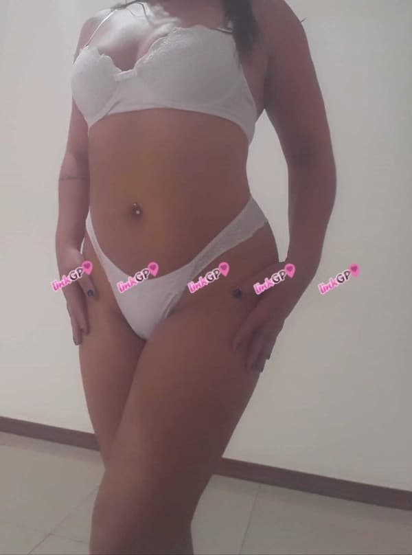 Anally Vasconcelos — acompanhante em Bauru