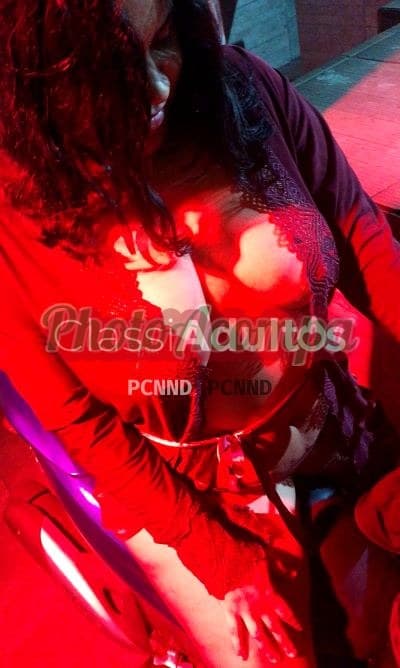 Andrezza — acompanhante em Praia Grande