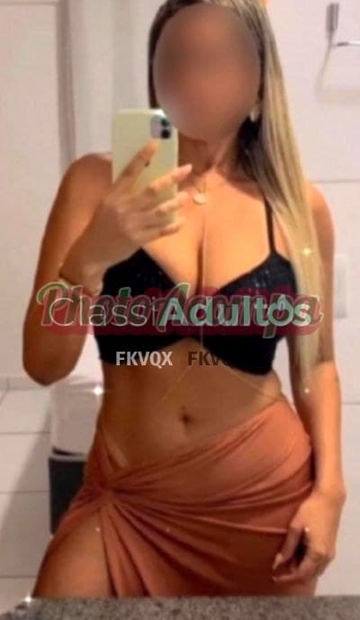 Acompanhante loira em Rio de Janeiro — Barbie Ninfetinha