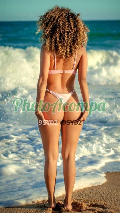 Acompanhante em Campinas com beijo na boca (2) — Bia