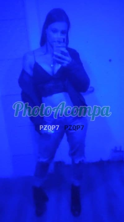 Acompanhante em Chapecó — beijo na boca, foto 2 de Camila