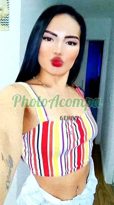 Acompanhante em Belo Horizonte com beijo grego (2) — Camila Ferrari