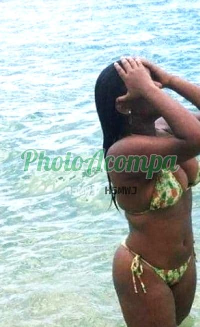 Acompanhante morena em Salvador — Carol Brandão, foto 3