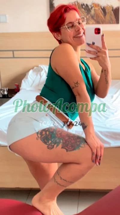 Acompanhante em Sertãozinho com beijo na boca (2) — Caroline Christina