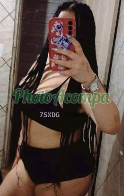 Acompanhante de seios naturais em Imbituba, foto 5 de Carolzinha