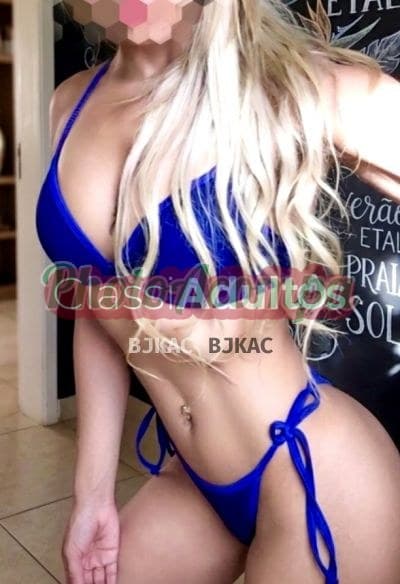 Acompanhante loira em Governador Valadares — Chloe