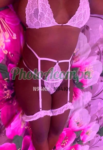 Foto 3: Acompanhante magra em Salvador — Dandara Garcia