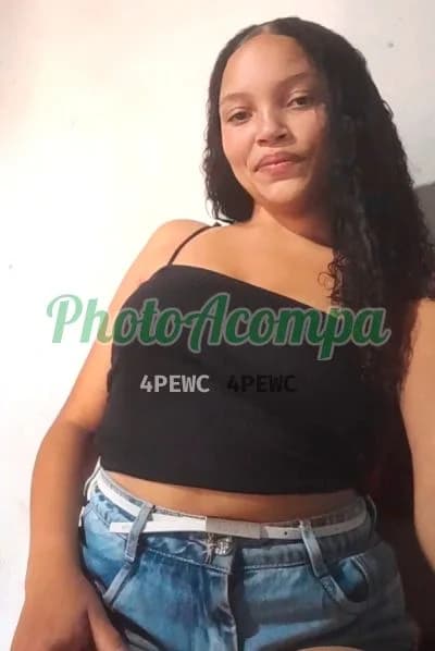 Acompanhante em Ibirité com beijo na boca (2) — Emanuelle Veloso
