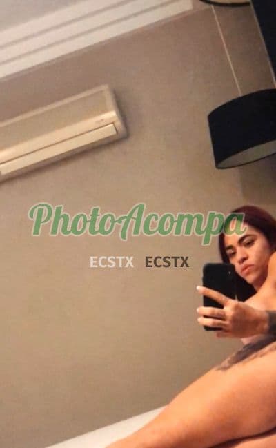 Acompanhante em Rio de Janeiro com beijo grego (2) — Erica Vieira