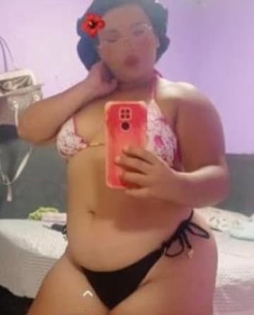 Acompanhante cabelo castanhos em Teixeira de Freitas, foto de perfil