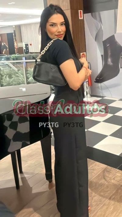 Acompanhante morena em Curitiba, foto de perfil