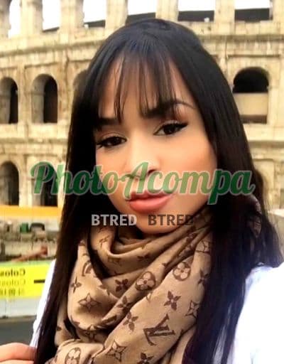 Acompanhante de seios naturais em Barueri (3) — Gaby