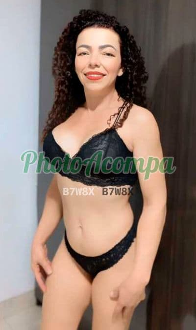 Acompanhante em Bragança Paulista com namoradinha (2) — Jade Fontineli