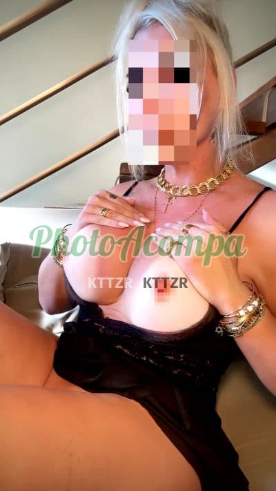 Foto 2: Acompanhante em Rio de Janeiro — beijo grego, Júlia Gaúcha