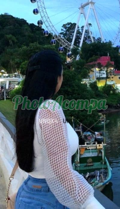 Foto 3: Acompanhante peituda em Tubarão — Juliana Levandosk