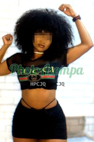 Acompanhante em Ribeirão Preto — beijo grego, foto 2 de Karmel Diniz