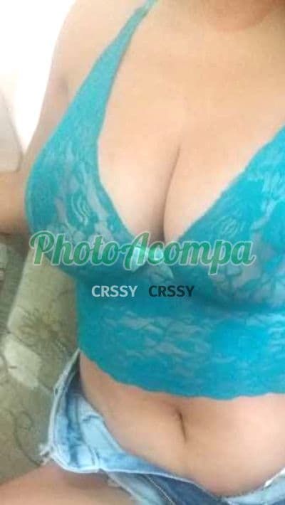 Acompanhante em São José dos Campos com beijo na boca (2) — Karol