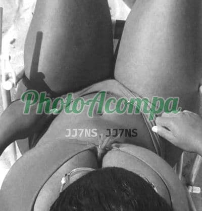 Acompanhante em Arraial do Cabo com beijo na boca (2) — Kely