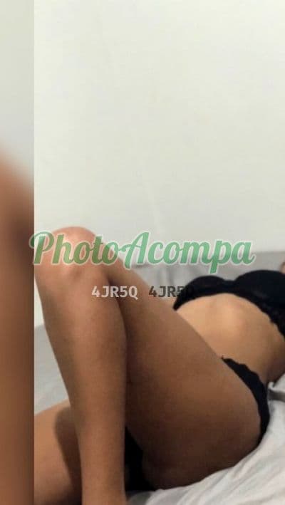 Acompanhante de seios naturais em Uberlândia, foto 3 de Laila