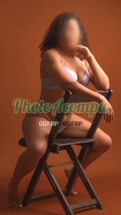 Acompanhante em Avaré — beijo grego, foto 2 de Lara Beatriz