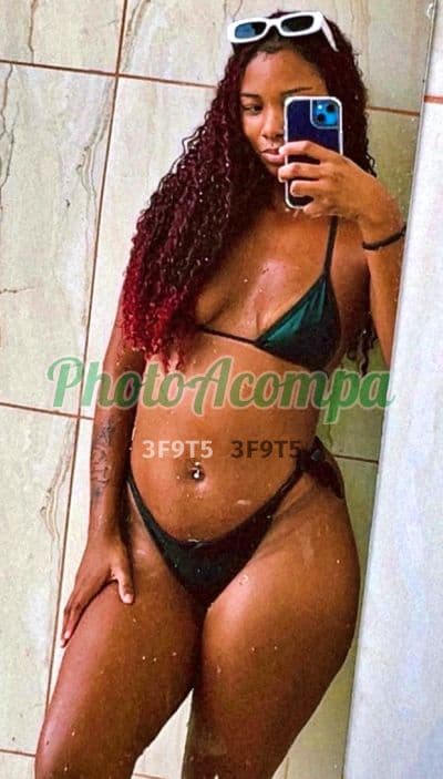Acompanhante em Rio de Janeiro com namoradinha (4) — Larissa