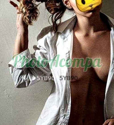 Acompanhante em Belo Horizonte com beijo na boca (2) — Larissa