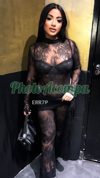 Acompanhante em São Paulo com beijo na boca (2) — Larissa Sena