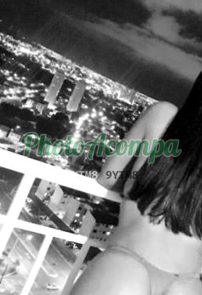 Acompanhante em Salvador com beijo grego (2) — Larrissa Mota